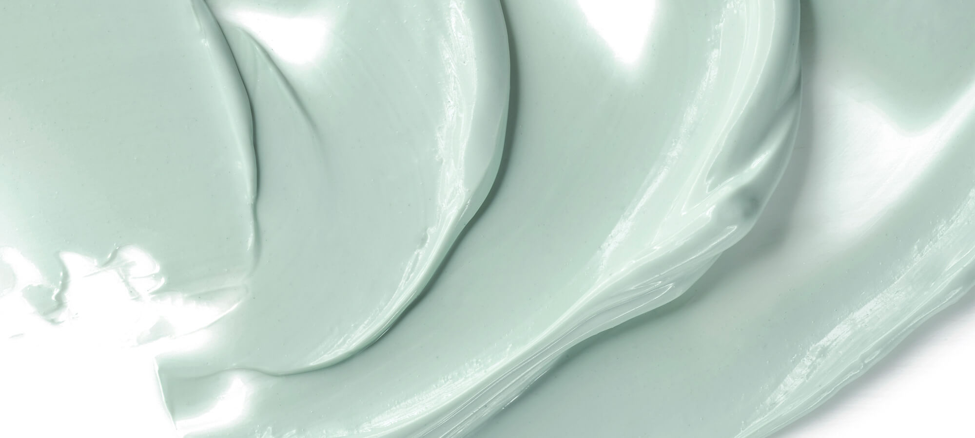 the extraordinary cleansing power of green clay hero